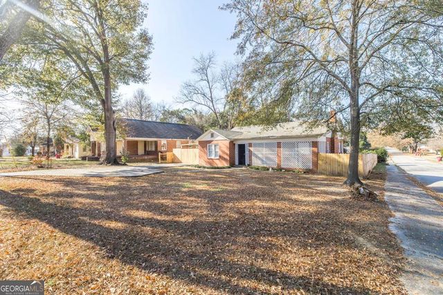 3709 Flamingo Drive, Macon, GA 31206