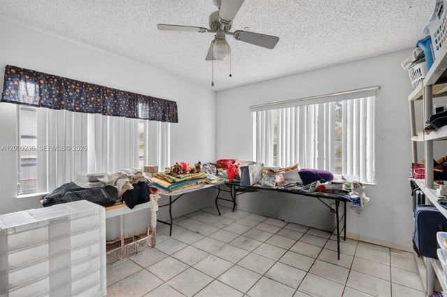 7009 SW 66th Ave, South Miami, FL 33143