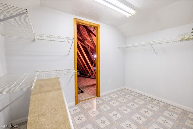 898 Quincy Court, Medina, OH 44256