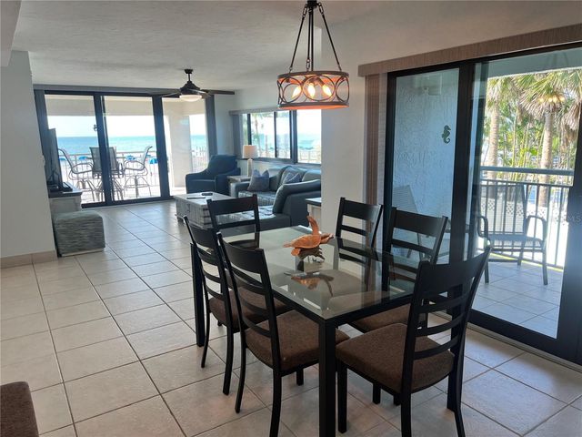 1001 POINT OF ROCKS ROAD 212, Sarasota, FL 34242