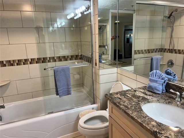 1001 POINT OF ROCKS ROAD 212, Sarasota, FL 34242