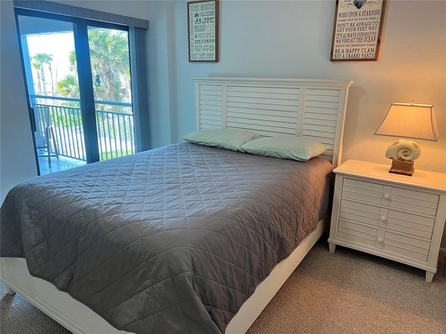 1001 POINT OF ROCKS ROAD 212, Sarasota, FL 34242