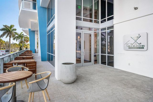 220 Lake Shore Drive 1613, Lake Park, FL 33403