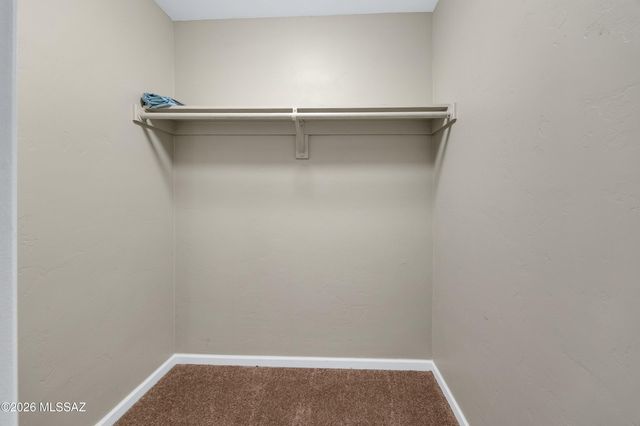 7141 N Camino De Fosforo, Tucson, AZ 85718