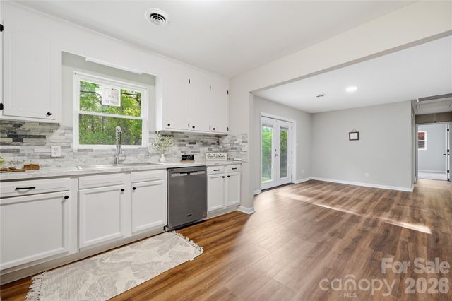 3285 Douglas Way Lane, Lancaster, SC 29720