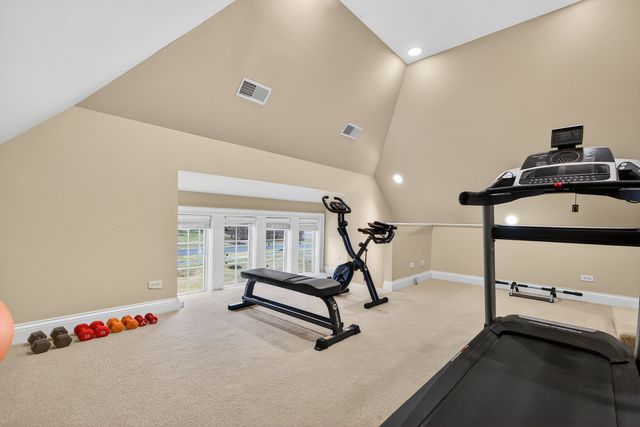 940 Mount Vernon Avenue, Lake Forest, IL 60045