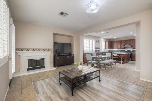 690 Jay Court, San Marcos, CA 92069