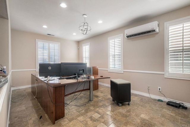 690 Jay Court, San Marcos, CA 92069
