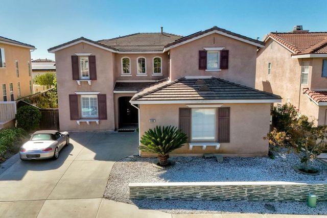 690 Jay Court, San Marcos, CA 92069