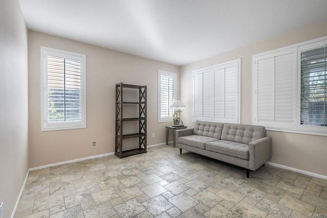 690 Jay Court, San Marcos, CA 92069