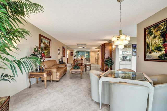 806 Cypress Boulevard 104, Pompano Beach, FL 33069