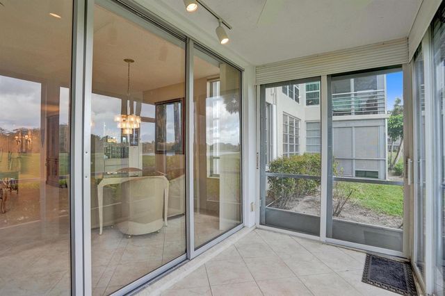 806 Cypress Boulevard 104, Pompano Beach, FL 33069