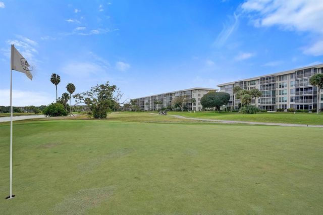 806 Cypress Boulevard 104, Pompano Beach, FL 33069
