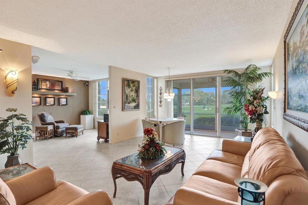 806 Cypress Boulevard 104, Pompano Beach, FL 33069