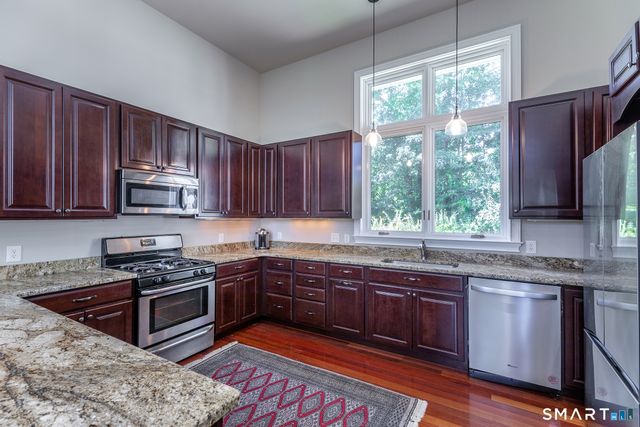 6 River Bend Lane, Sherman, CT 06784