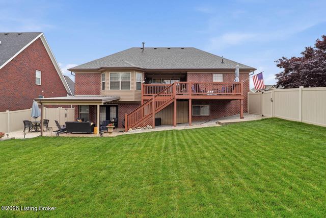 11001 Kaufman Farm Dr, Louisville, KY 40291