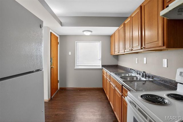 158 Monteith Circle, St Louis, MO 63137