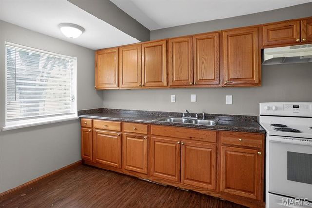 158 Monteith Circle, St Louis, MO 63137