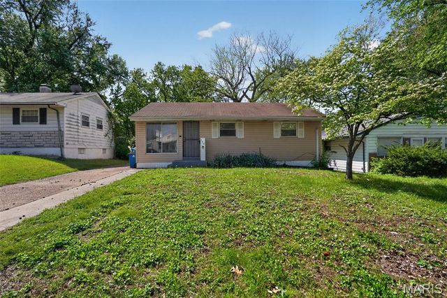 158 Monteith Circle, St Louis, MO 63137