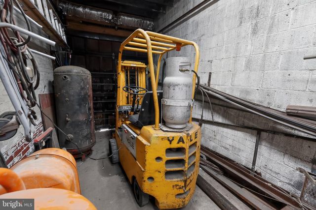 3341-43 D ST, Philadelphia, PA 19134