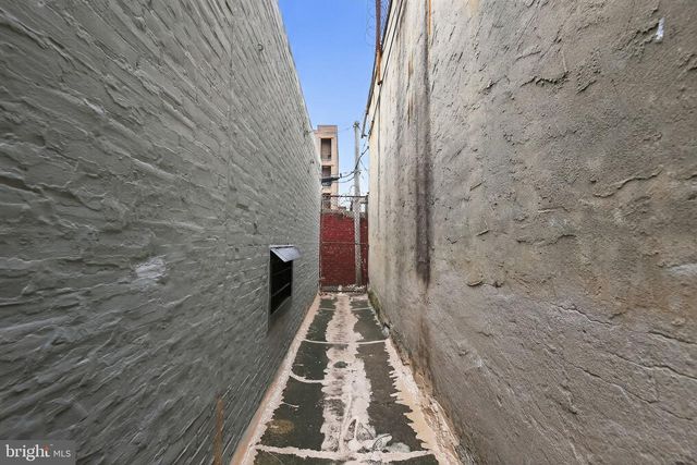 3341-43 D ST, Philadelphia, PA 19134