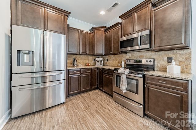 4043 Avis Way, Monroe, NC 28110