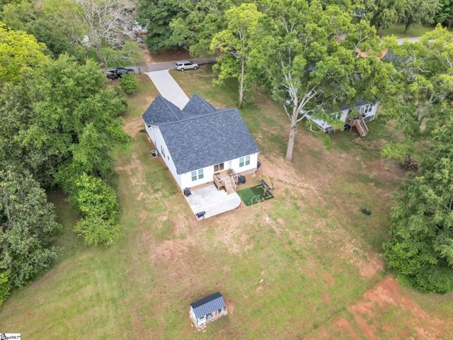 404 Burrell Street, Pendleton, SC 29670