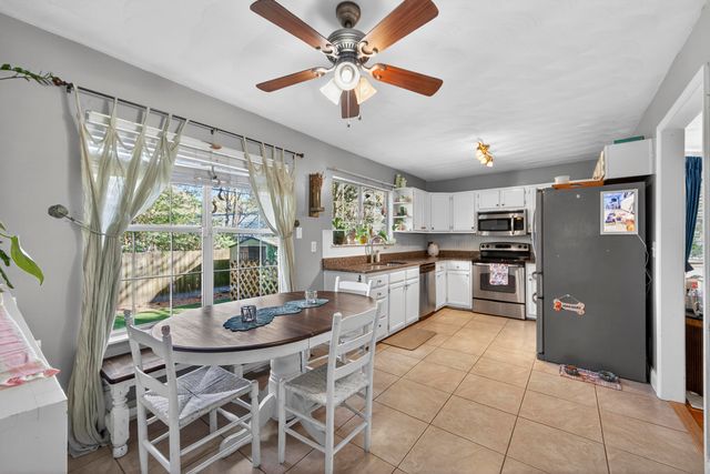 1352 Battery Glover Court, Charleston, SC 29412