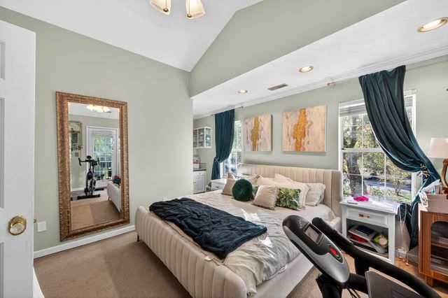 1352 Battery Glover Court, Charleston, SC 29412