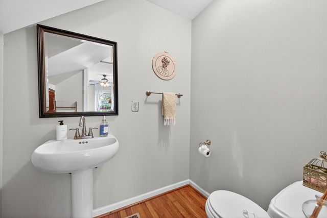 1352 Battery Glover Court, Charleston, SC 29412