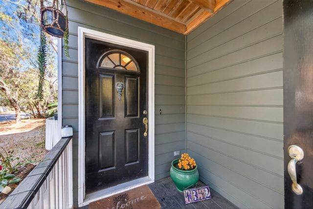 1352 Battery Glover Court, Charleston, SC 29412