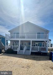444 ENGLESIDE AVE, Beach Haven, NJ 08008