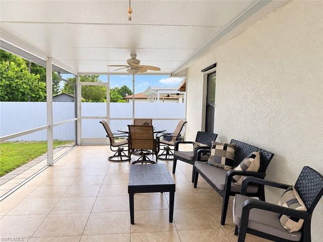 1728 54th TER SW, Naples, FL 34116