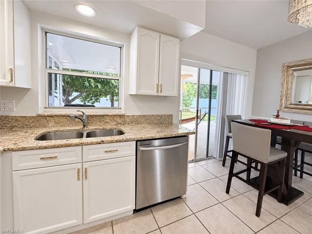 1728 54th TER SW, Naples, FL 34116