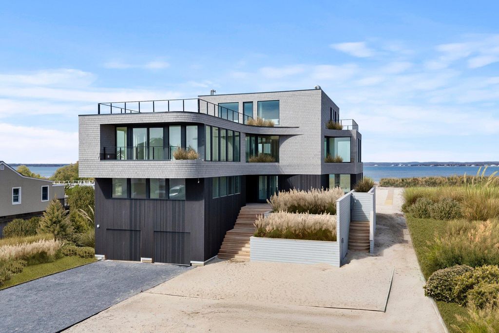 780 Dune Road, Westhampton Dunes, NY 11978