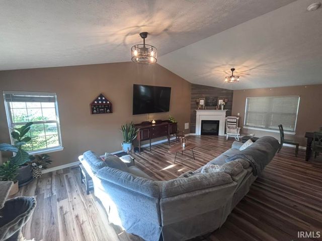 4252 Fiddlesticks Drive, Lafayette, IN 47909