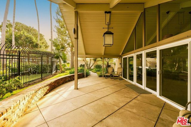 16631 Algonquin Street, Huntington Beach, CA 92649