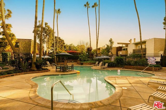 16631 Algonquin Street, Huntington Beach, CA 92649