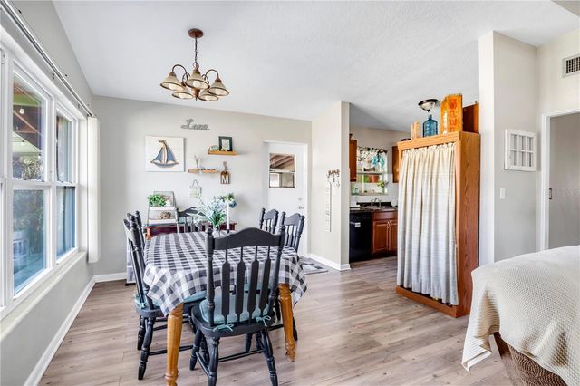 115 W WOODLAND DRIVE, Sanford, FL 32773