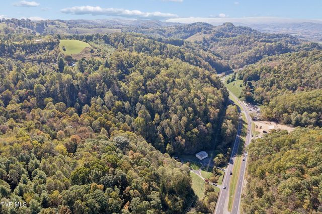 21466 Us Highway 58, Castlewood, VA 24224