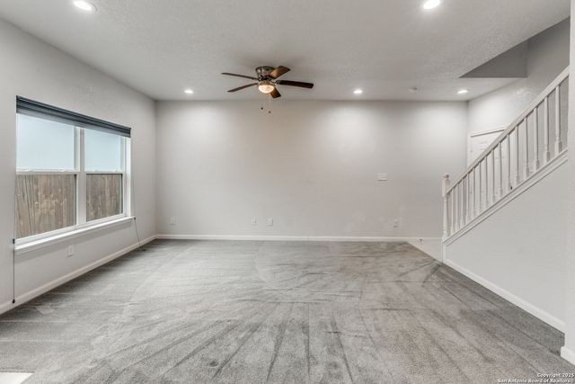 19 Oak Plaza, San Antonio, TX 78216