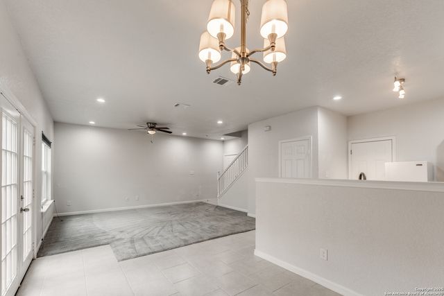 19 Oak Plaza, San Antonio, TX 78216