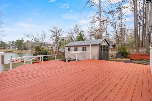 912 Lakewood Drive, Prosperity, SC 29127