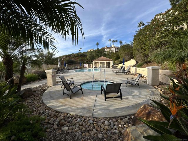 11285 Affinity Ct 124, San Diego, CA 92131