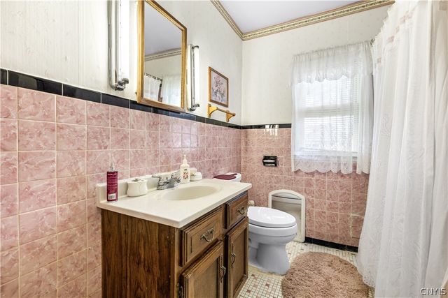 802 Oakwood Street, Rome, NY 13440