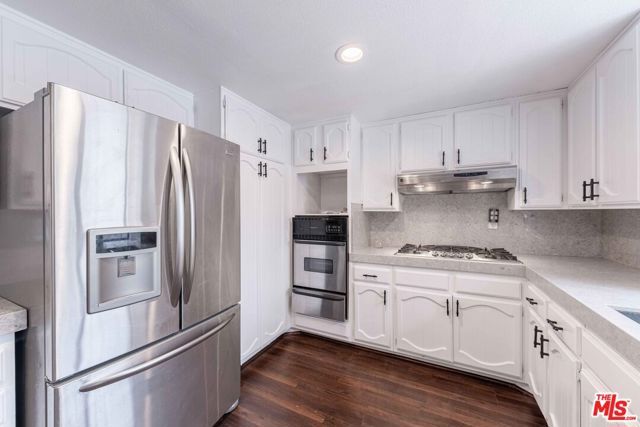 27821 Via Amistosa, Agoura Hills, CA 91301