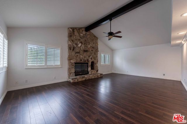 27821 Via Amistosa, Agoura Hills, CA 91301