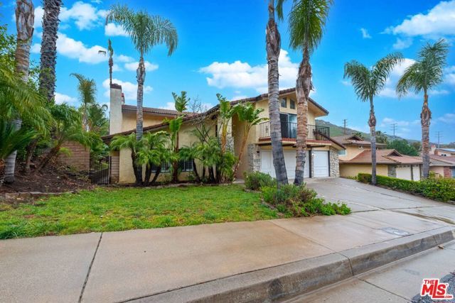 27821 Via Amistosa, Agoura Hills, CA 91301