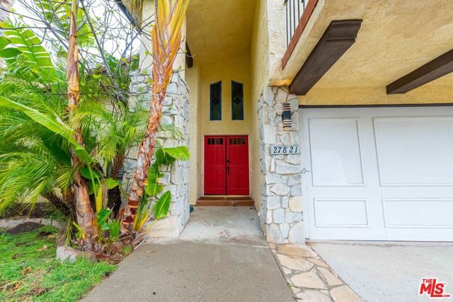 27821 Via Amistosa, Agoura Hills, CA 91301