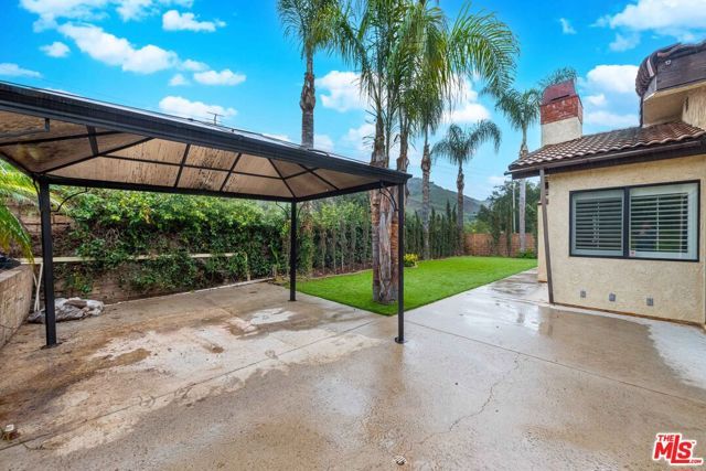 27821 Via Amistosa, Agoura Hills, CA 91301